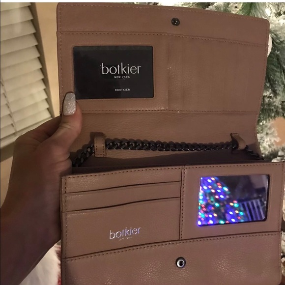 Botkier Soho Quilted Wallet - Picture 2 of 6